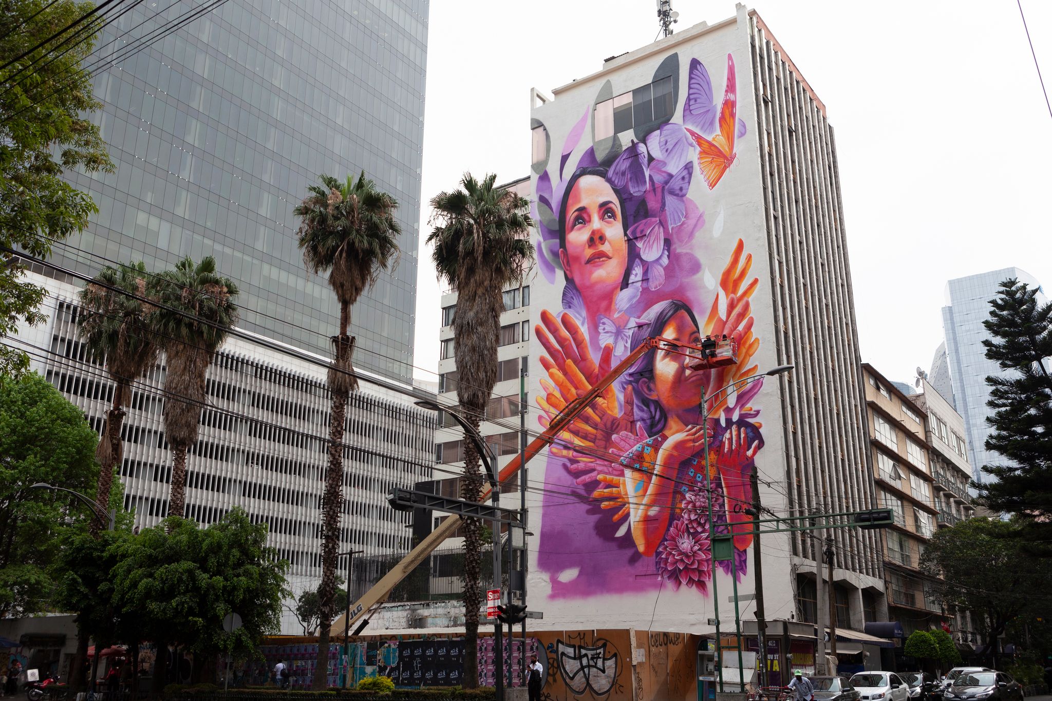 Dans le cadre de la cérémonie de clôture du Forum Génération Égalité, une fresque murale de l’artiste mexicain Adry del Rocío a été dévoilée. 